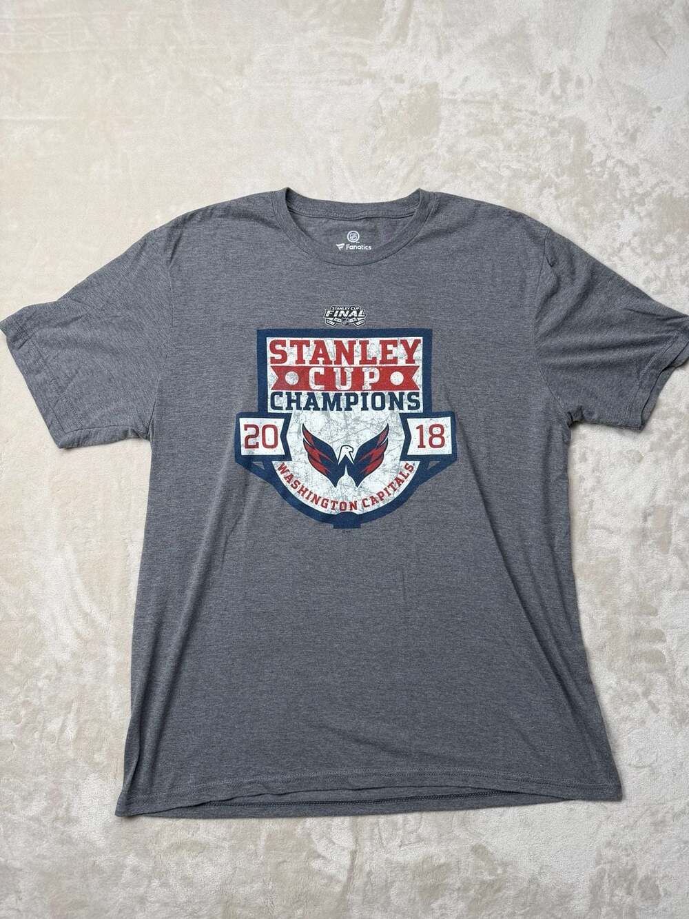 Fanatics Washington Capitals 2018 Stanley Cup Champions T-Shirt Size L Gray